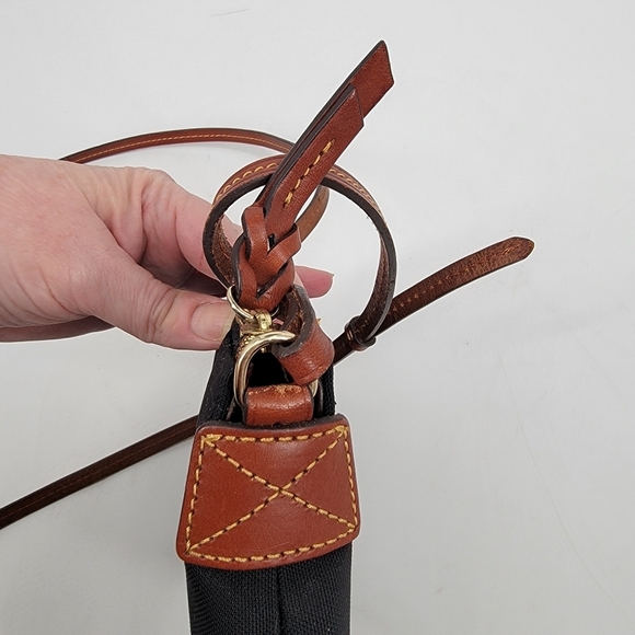 Dooney & Bourke Small Black Crossbody Bag Vintage Authentic Y2K Leather Strap - Picture 12 of 16